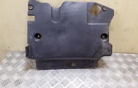 Toyota RAV 4 (XA20) Engine cover (trim)