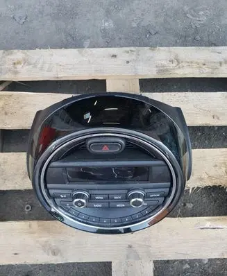 Mini One - Cooper F56 F55 Head unit multimedia control brak