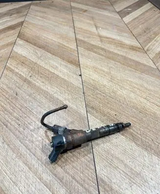 Renault Scenic II - Grand scenic II Fuel injector 8200100272