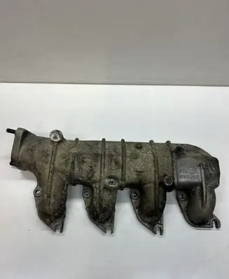 Citroen Xsara Picasso Intake manifold 9635616310