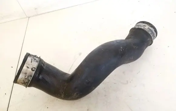 Mercedes-Benz C W203 Intercooler hose/pipe 00214004