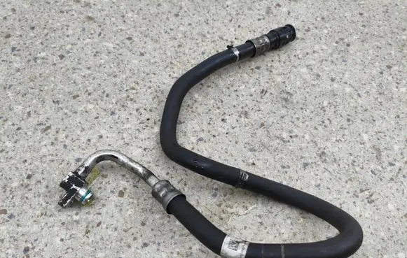 BMW 5 GT F07 Power steering hose/pipe/line 6781834