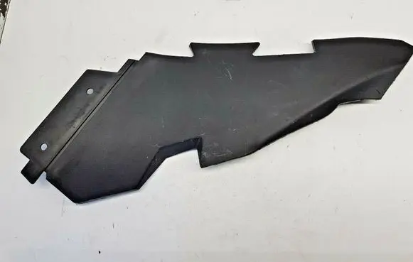 Mercedes-Benz B W245 Under headlight/headlamp trim A1698210336 nr3660