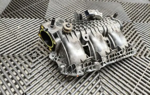 Opel Mokka B Intake manifold 9842272880