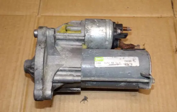 Citroen Xsara Picasso Starter motor 9649644680