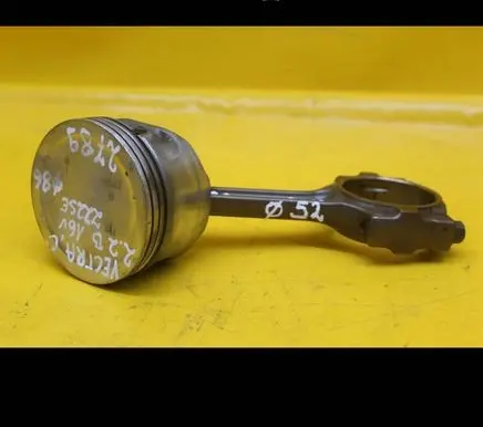 Opel Vectra C Piston with connecting rod 289