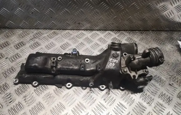 Chrysler 300 - 300C Intake manifold 5175642AC