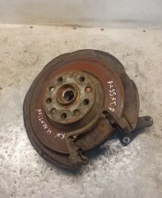 Volkswagen PASSAT B6 Rear wheel hub