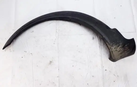 Volvo XC70 Front arch trim 9190877
