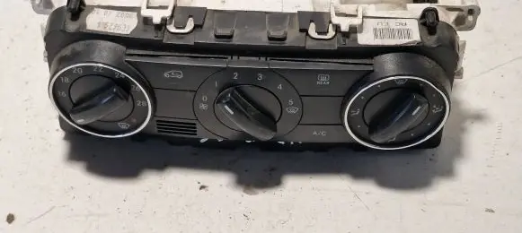 Mercedes-Benz A W169 Climate control unit A1698301585 69780008 0609121B