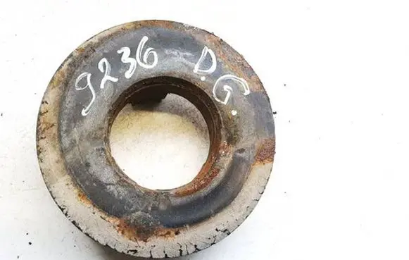 Chrysler Pacifica Front coil spring rubber mount 