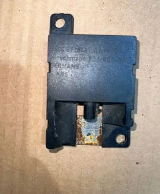BMW X5 E53 Bluetooth antenna 84506928461