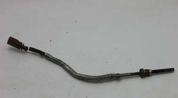 Audi A4 S4 B8 8K Exhaust gas temperature sensor 059906088M
