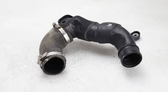 Audi Q3 8U Intercooler hose/pipe 5N0145762CD 5N0145833C