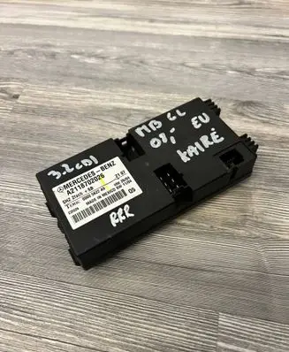 Mercedes-Benz GL X164 Seat control module A2118702026 00005822A9 235926