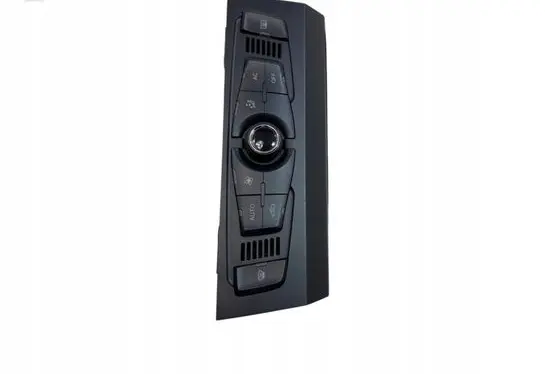 Audi A4 S4 B5 8D Climate control unit