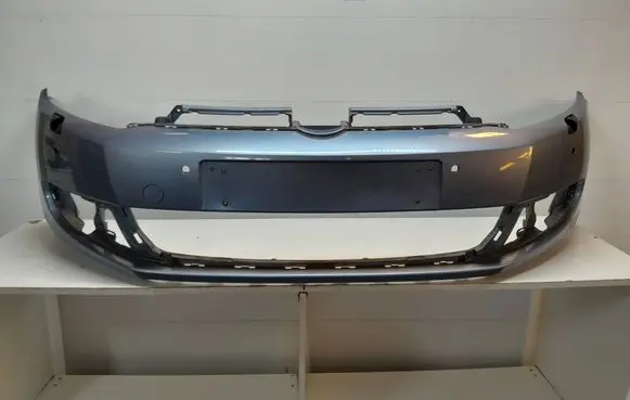 Volkswagen Golf VI Front bumper 5K0807221
