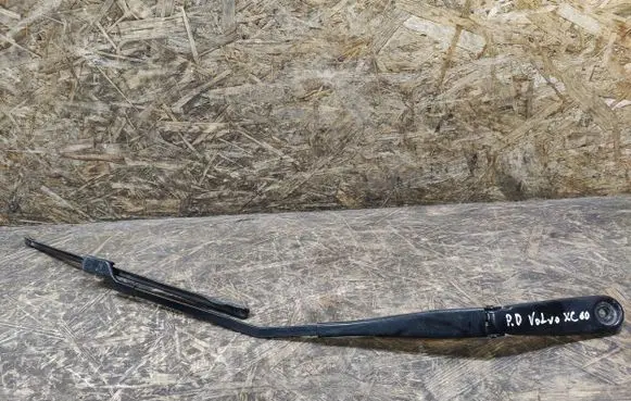Volvo XC60 Front wiper blade arm 30753526
