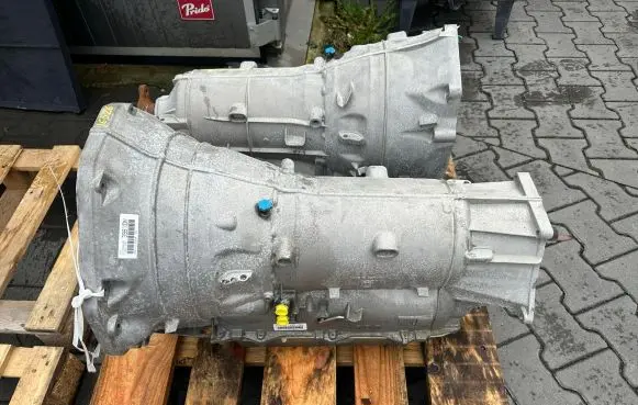 BMW M5 F90 Automatic gearbox 8098289