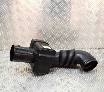 Land Rover Range Rover Sport L494 Intercooler hose/pipe FPLA9C619AD