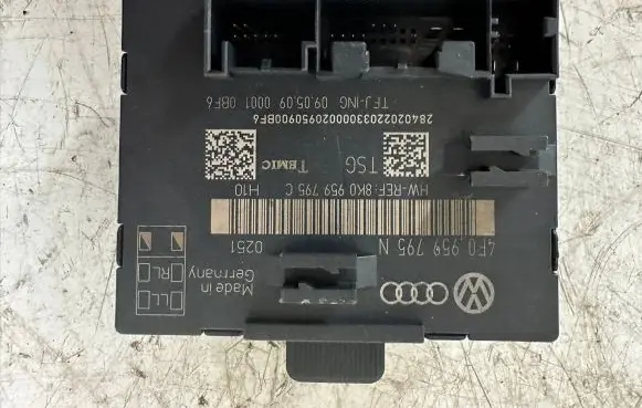 Audi A4 S4 B8 8K Door control unit/module 4f0959795n 4F0959795N