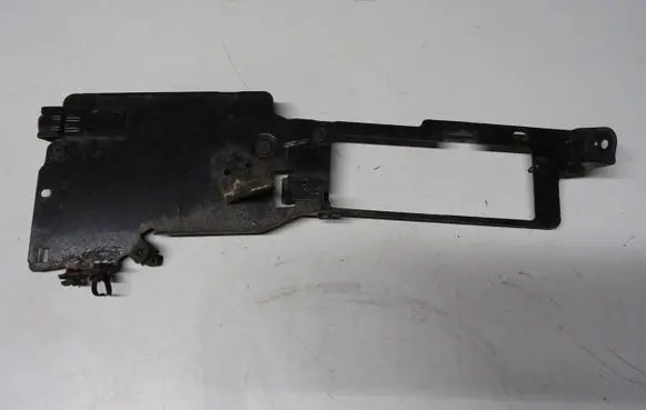 Citroen DS4 Other engine bay part 9671952380