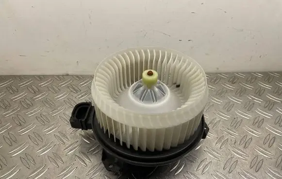 Ford Fusion II Heater fan/blower AY2727006220