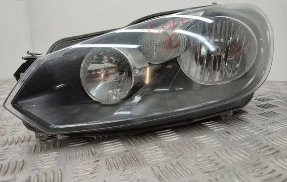 Volkswagen Golf VI Headlight/headlamp