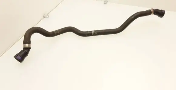 Volvo XC90 Engine coolant pipe/hose 31338396