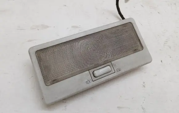 Volkswagen PASSAT B4 Rear seat light