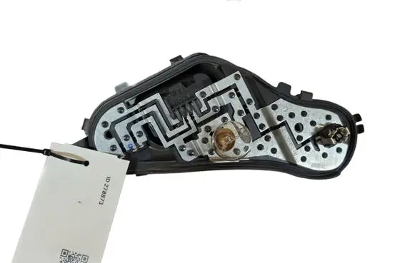 Peugeot 3008 I Tail light bulb cover holder 81299017