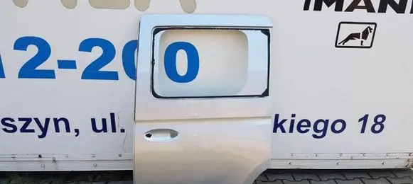 Volkswagen Caddy Side sliding door 2K7843207R
