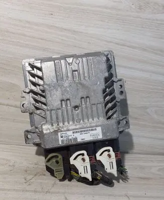 Ford Mondeo MK IV Engine control unit/module BG9112A650TH S180133110B