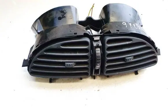 Citroen C5 Dash center air vent grill 99024320b