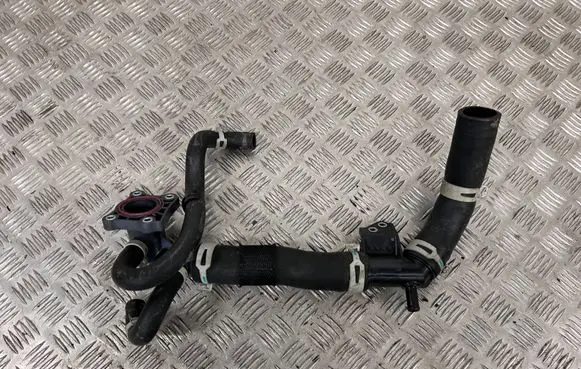Toyota Mirai II Electric car engine cooling hoses/pipes 