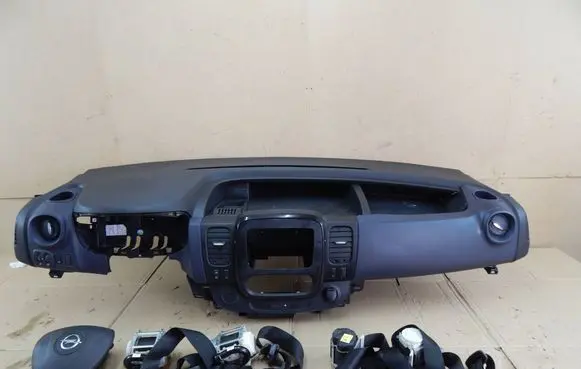 Opel Vivaro Dashboard 