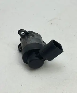 Audi A6 S6 C6 4F Fuel injection high pressure pump 0928400572 88529 13975