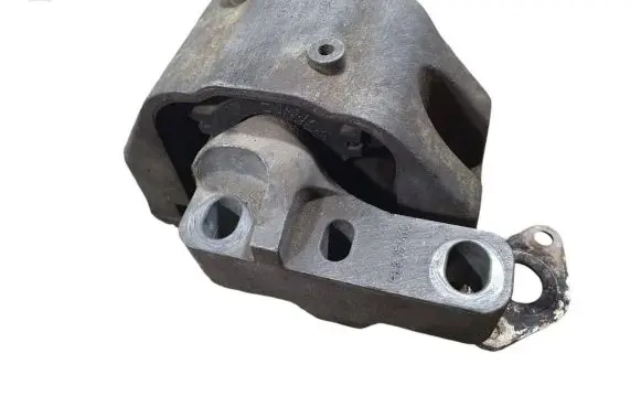 Volkswagen Golf IV Engine mount bracket 1J0199262BP