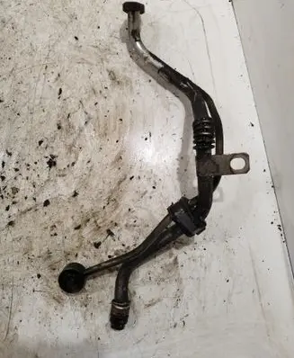 Nissan Qashqai+2 Turbo turbocharger oiling pipe/hose