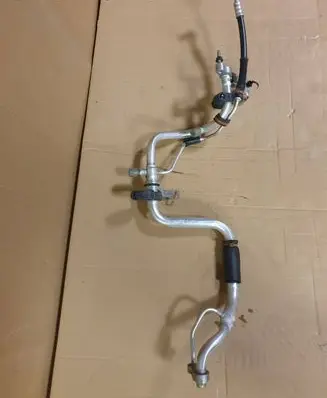 Chevrolet Camaro Air conditioning (A/C) pipe/hose 84341885 1885