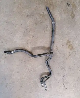 Mercedes-Benz E W211 Engine coolant pipe/hose