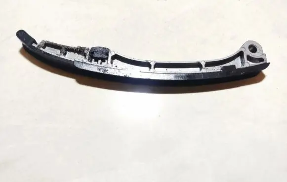 Toyota Avensis T250 Slide rail for timing chain 0r010