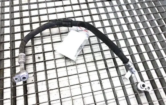 Audi A4 S4 B9 Air conditioning (A/C) pipe/hose 8W0816721BC