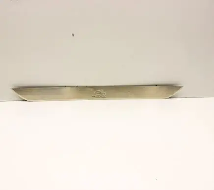 Seat Leon (5F) Front sill trim cover