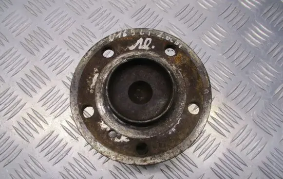 Mercedes-Benz A W169 Rear wheel bearing hub 