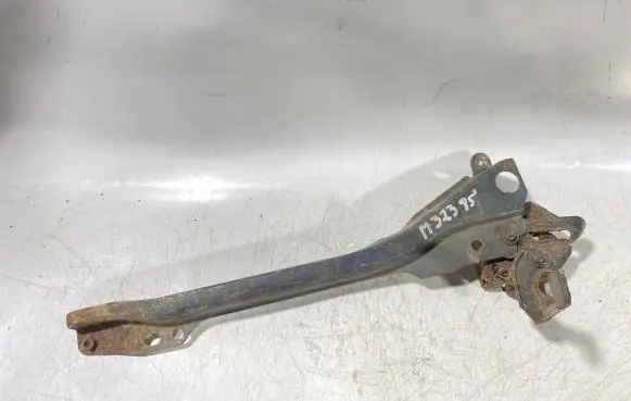 Top upper radiator support slam panel