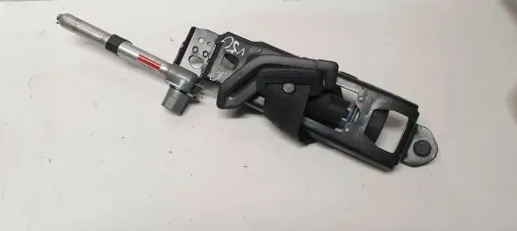 Volvo V50 Front seatbelt 6012243L0L 8590CT2A 0510030037