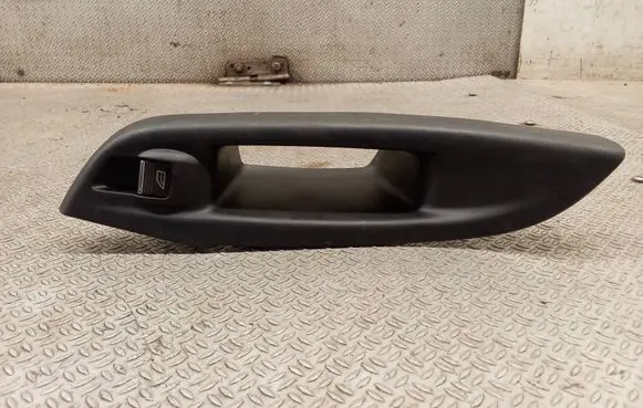 Ford Focus Electric window control switch BM51A237W21B