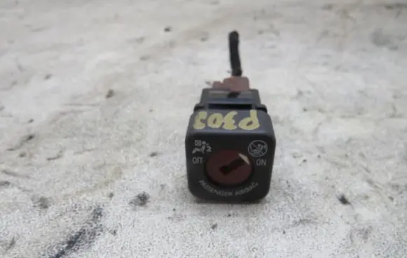 Peugeot 308 Fog light switch KRIS235789