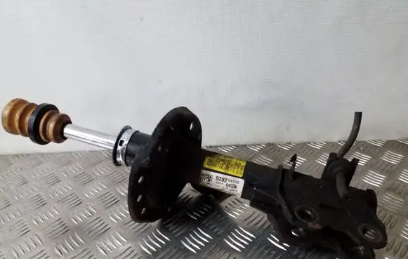 Opel Mokka Front shock absorber/damper 95137360